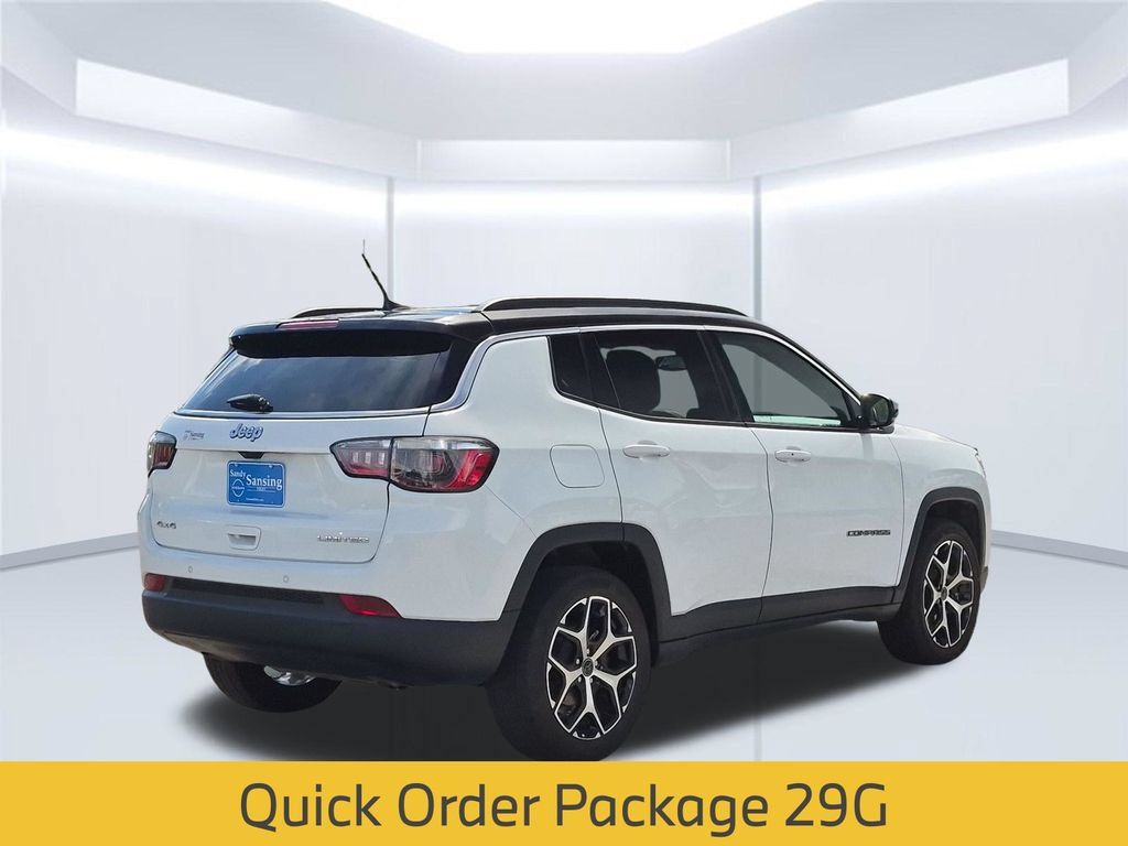 Used 2025 Jeep Compass Limited AWD/4WD image 7