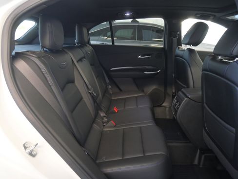 Used 2024 Cadillac XT4 Sport w/ Technology Package image 12