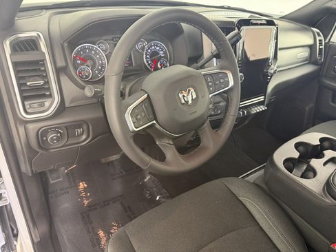 Used 2026 RAM 2500 Big Horn AWD/4WD image 15