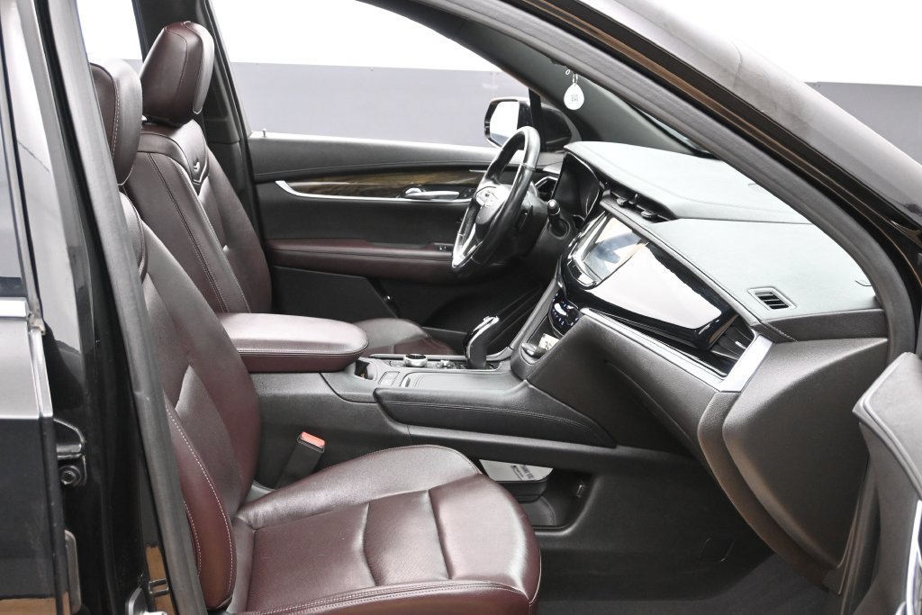 Used 2021 Cadillac XT6 Premium Luxury AWD/4WD image 28