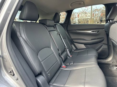 Certified 2025 INFINITI QX50 Pure image 29