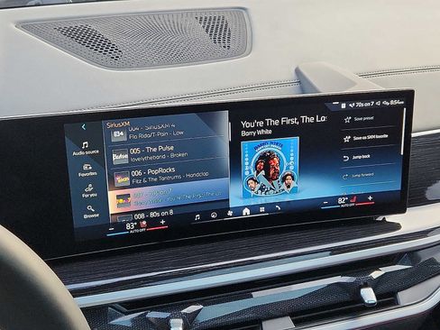 Certified 2024 BMW X6 xDrive40i w/ Premium Package image 15