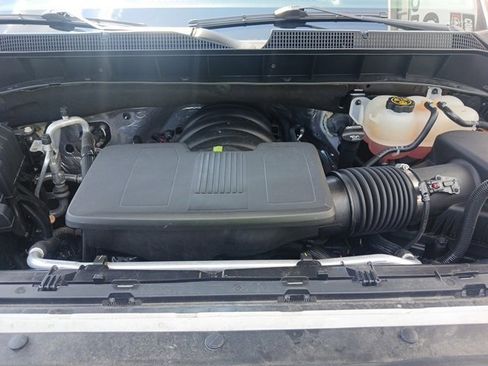 Used 2022 Chevrolet Silverado 1500 High Country w/ High Country Premium Package image 18