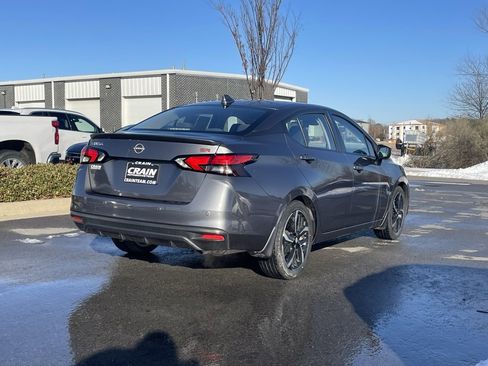 Used 2023 Nissan Versa SR w/ Lighting Package image 8