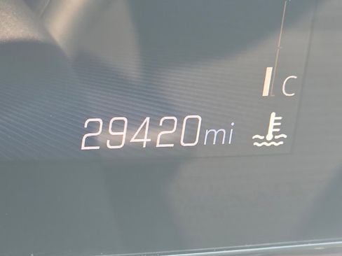 Certified 2025 Chevrolet Trax LT w/ Driver Confidence Package image 7