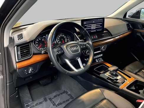 Certified 2023 Audi Q5 2.0T Premium w/ Convenience Package AWD/4WD image 18