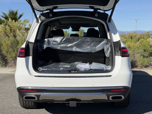 New 2026 Mercedes-Benz GLS 450 4MATIC image 13