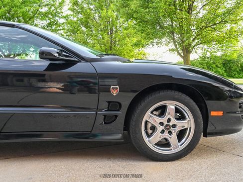 Used 2002 Pontiac Firebird Trans Am RWD image 11