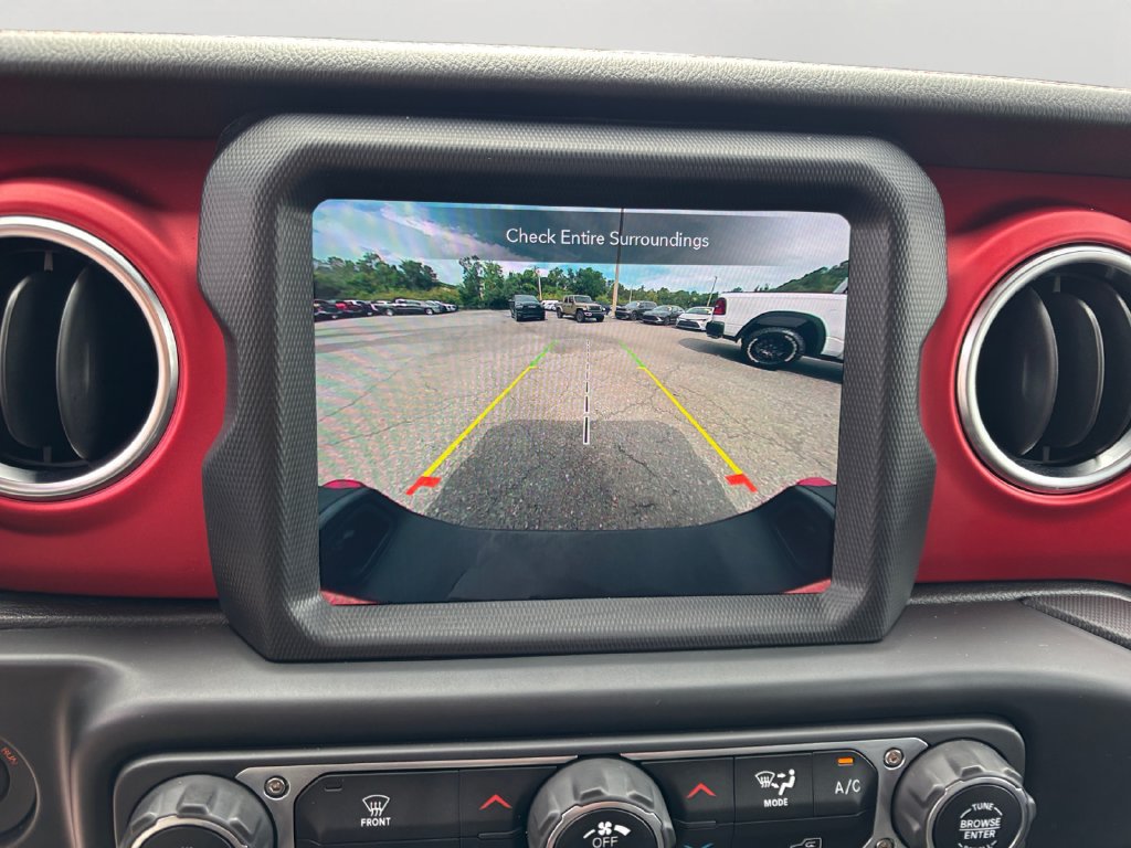 Used 2020 Jeep Gladiator Rubicon AWD/4WD image 26