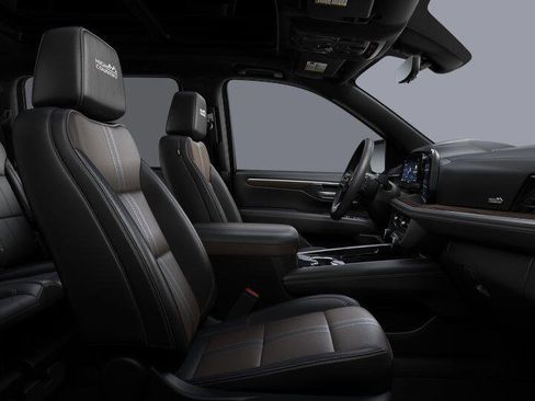 New 2025 Chevrolet Suburban High Country w/ Sun And Tow Package image 30