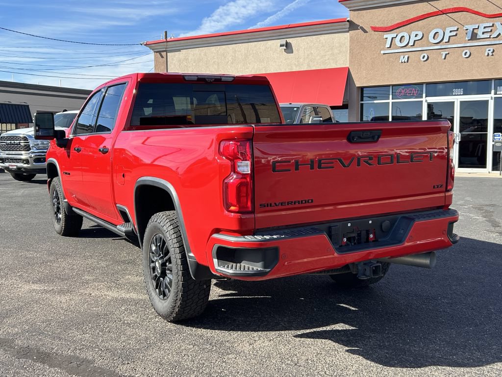 Used 2021 Chevrolet Silverado 2500 LTZ w/ LTZ Plus Package AWD/4WD image 26