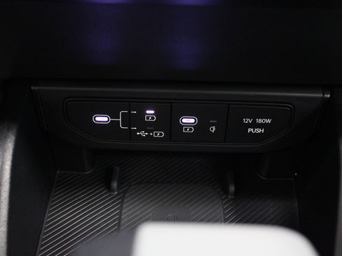 Used 2025 Kia K4 EX image 41