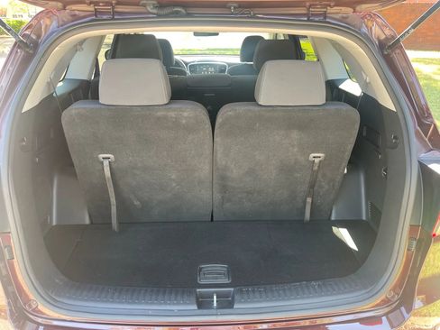Used 2020 Kia Sorento LX Sport Utility 4D image 15