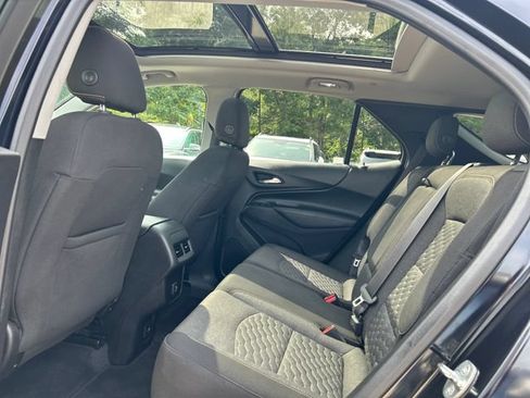 Used 2020 Chevrolet Equinox LT AWD/4WD image 24