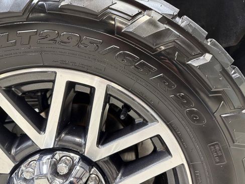 Used 2018 Ford F250 Lariat w/ Lariat Ultimate Package image 75