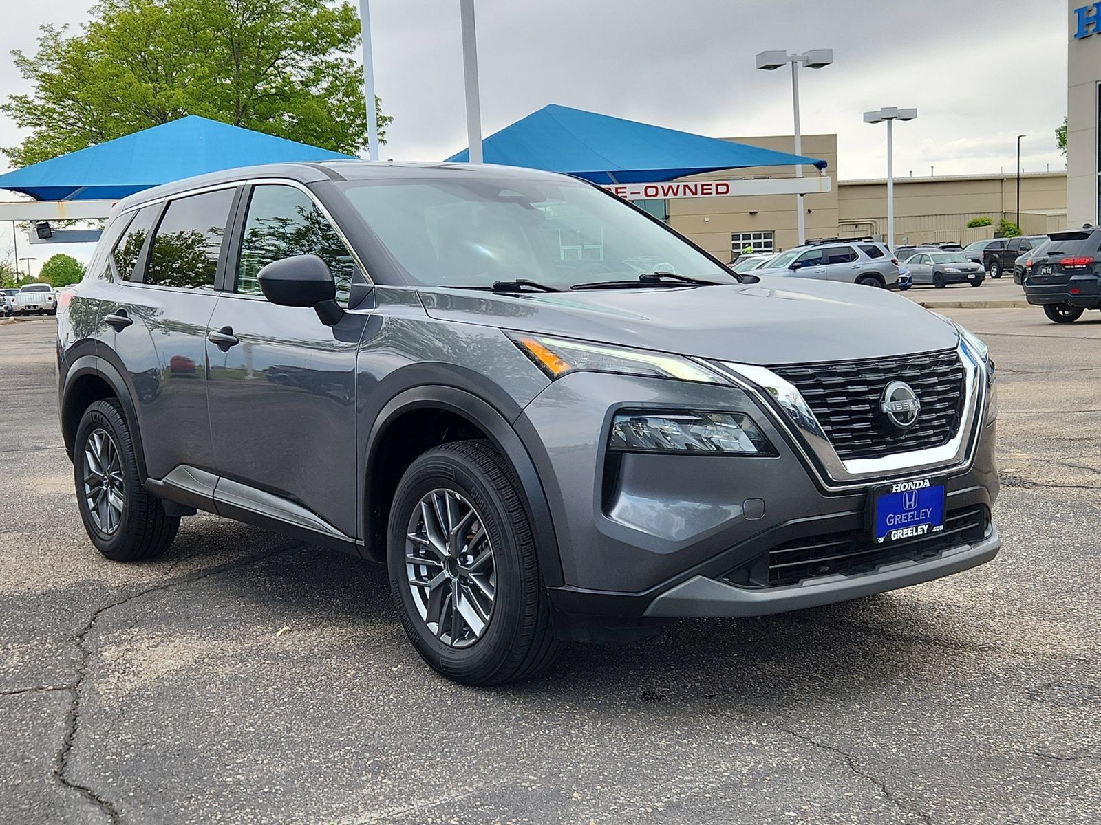 Used 2023 Nissan Rogue S AWD/4WD image 7