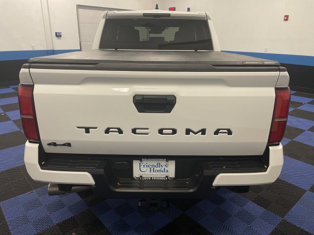 Used 2024 Toyota Tacoma TRD Sport AWD/4WD image 22