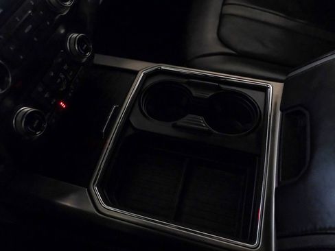 Used 2019 Ford F250 Platinum w/ Platinum Ultimate Package image 22