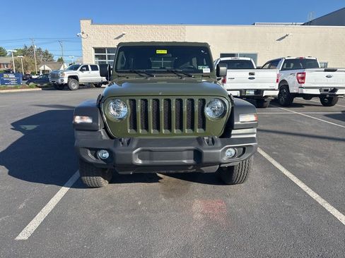 Used 2022 Jeep Wrangler Unlimited Sport image 5