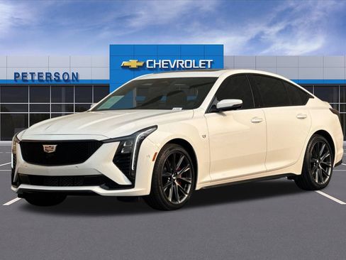 Used 2025 Cadillac CT5 Sport w/ Technology Package AWD/4WD image 8