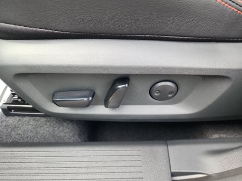 New 2026 Nissan Rogue SV AWD/4WD image 12