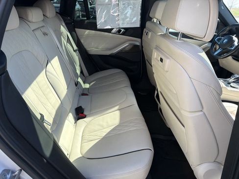 Used 2023 BMW X6 xDrive40i w/ Executive Package AWD/4WD image 12