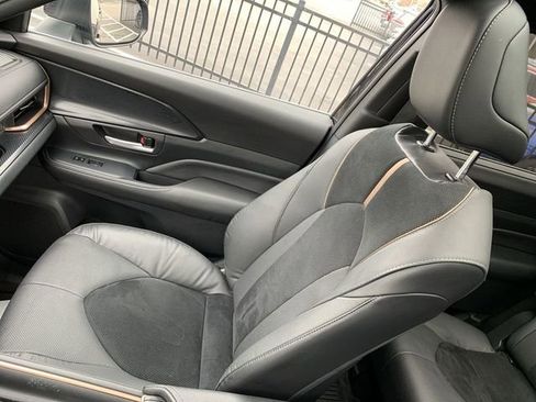 Certified 2024 Toyota Grand Highlander MAX Platinum image 31