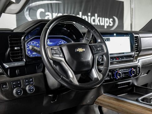 Used 2024 Chevrolet Silverado 2500 LT w/ Safety Package image 16