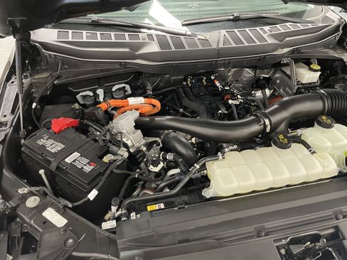 Used 2024 Ford F150 XLT w/ Equipment Group 302A MID image 30