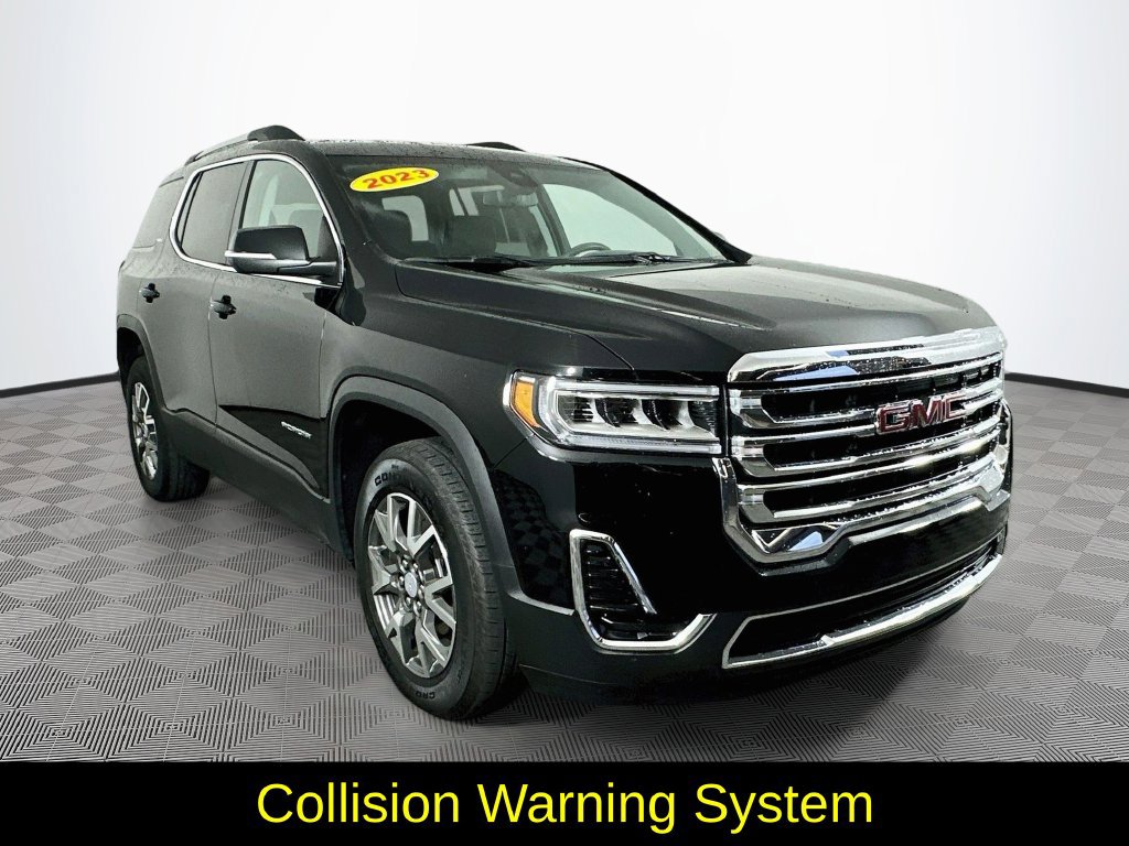 Used 2023 GMC Acadia SLE w/ Driver Convenience Package FWD image 3