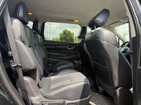 Used 2023 Subaru Ascent Limited AWD/4WD image 9