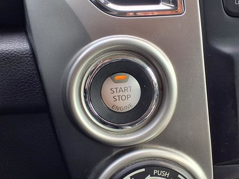 Used 2018 Nissan Titan PRO-4X w/ Pro-4x Utility Package image 13