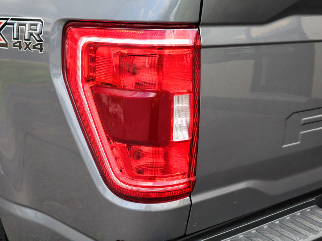 Used 2021 Ford F150 XLT w/ XTR Package AWD/4WD image 13