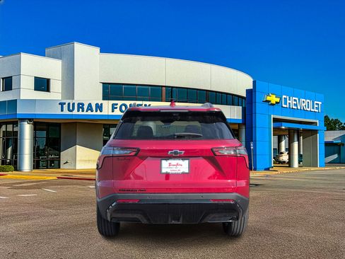 New 2026 Chevrolet Equinox RS w/ Safety and Technology Package image 4