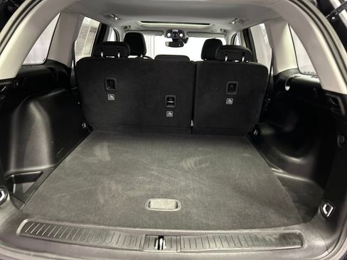 Used 2023 Jeep Grand Cherokee Laredo AWD/4WD image 24