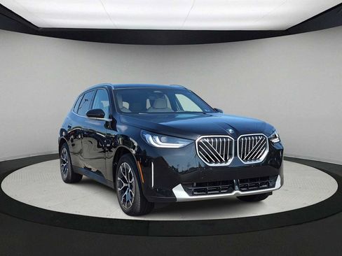 Used 2026 BMW X3 xDrive30i w/ Convenience Package AWD/4WD image 2