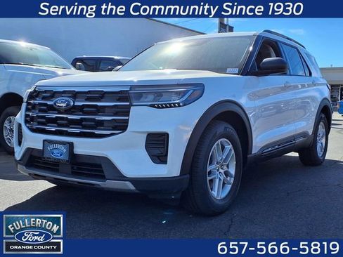 New 2026 Ford Explorer Active RWD image 1