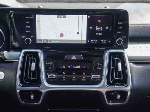 Certified 2023 Kia Sorento SX image 12