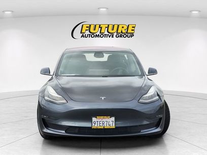 Used 2019 Tesla Model 3 Mid Range