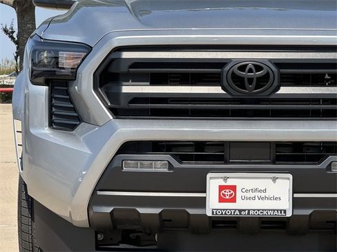 Certified 2025 Toyota Tacoma SR5 image 7