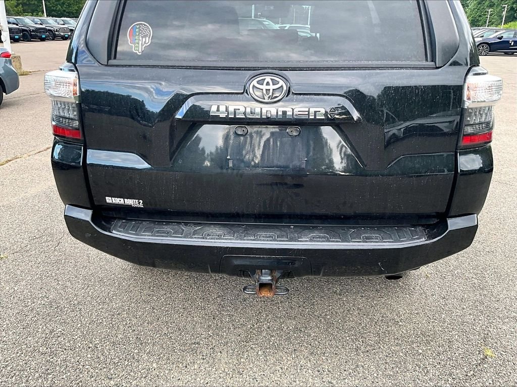 Certified 2022 Toyota 4Runner SR5 Premium AWD/4WD image 10
