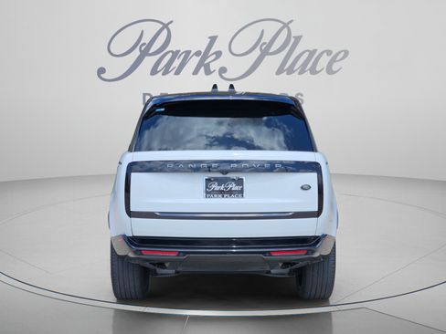Used 2023 Land Rover Range Rover Long Wheelbase SE AWD/4WD image 4