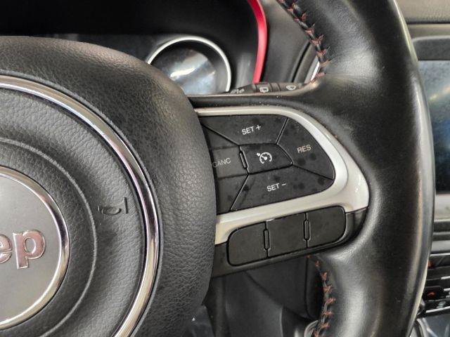 Used 2019 Jeep Compass Trailhawk w/ Cold Weather Group AWD/4WD image 12