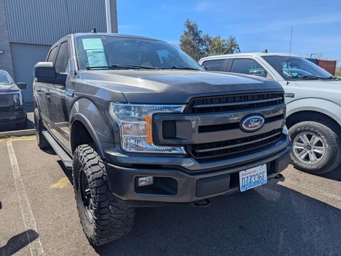 Used 2019 Ford F150 XLT w/ Equipment Group 302A Luxury image 3