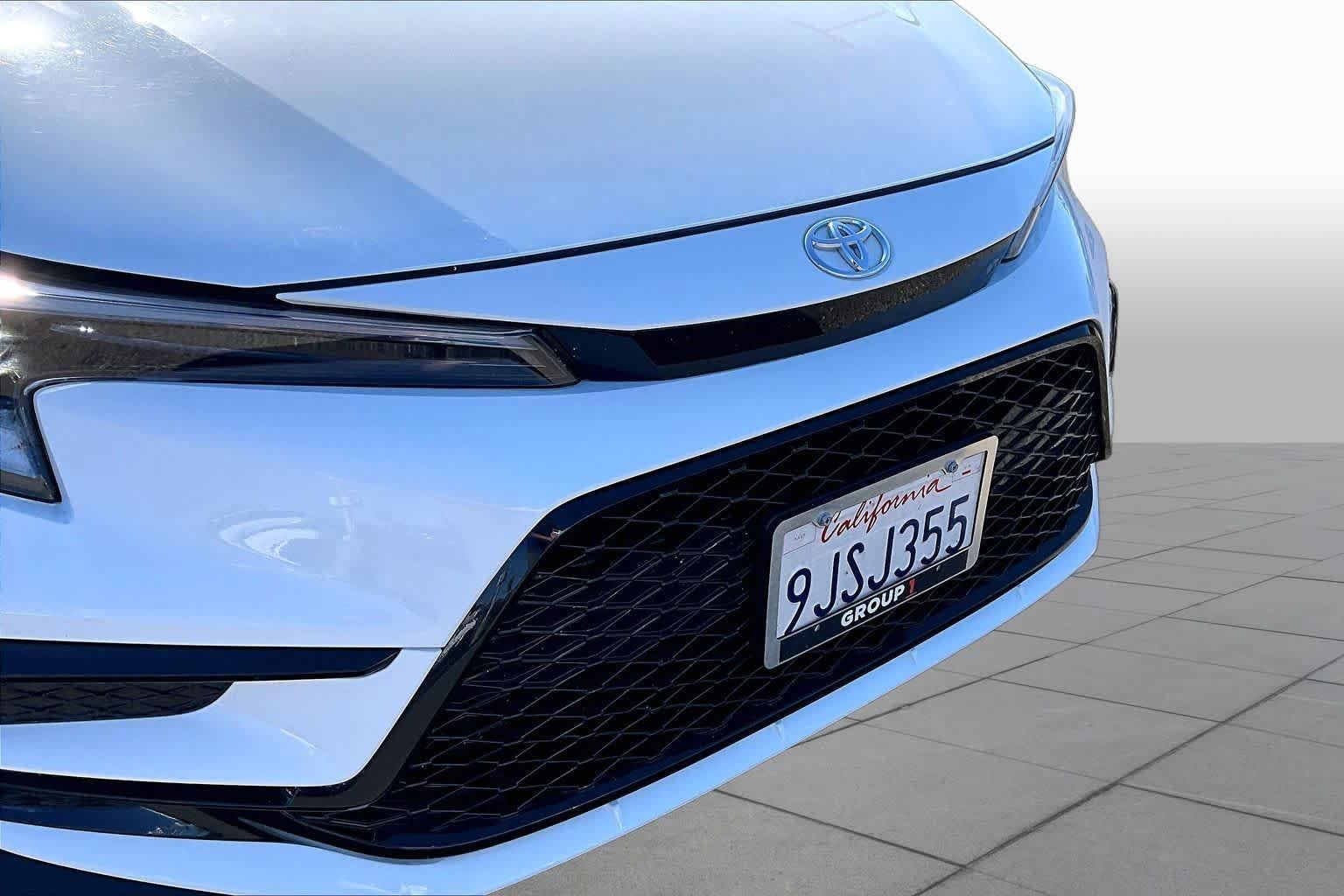 Used 2024 Toyota Corolla SE FWD image 29