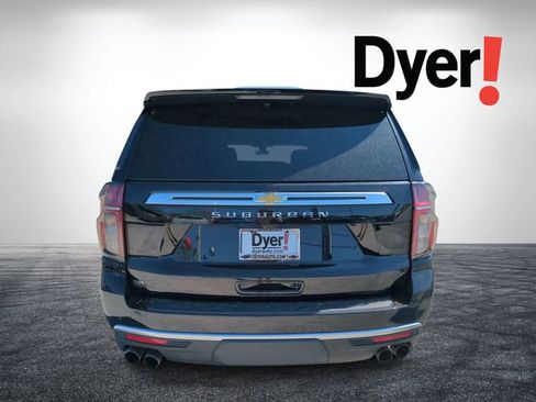 Used 2022 Chevrolet Suburban High Country AWD/4WD image 5