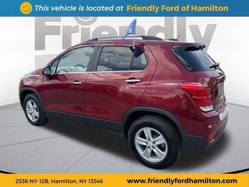 Used 2020 Chevrolet Trax LT w/ Driver Confidence Package AWD/4WD image 5