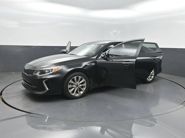 Used 2018 Kia Optima S FWD image 34