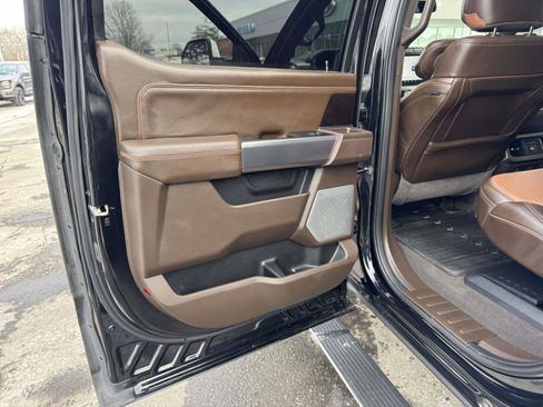 Used 2023 Ford F450 King Ranch w/ Chrome Package image 21