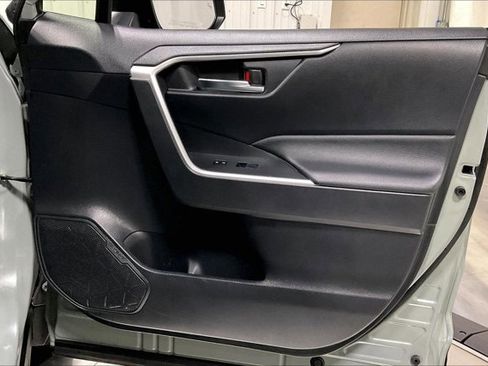 Certified 2021 Toyota RAV4 XLE w/ Convenience Package image 25